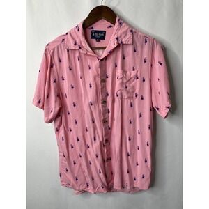 Visitor Men's Hula Girl Shirt Size Medium Vacation Wear Button Up Lightweight